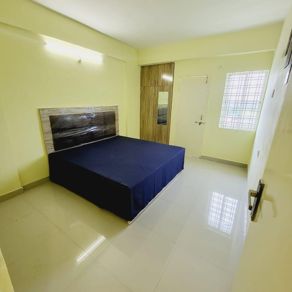 2 BHK Flat for Sale in People's High Rise, Bhopal